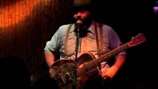 07 The Reverend Peyton's Big Damn Band - My Brother Stole a Chicken