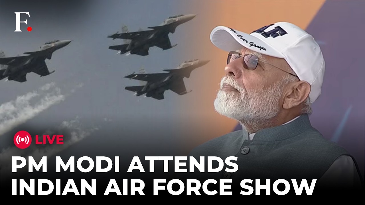 PM MODI LIVE: Indian PM Narendra Modi Witnesses 'Wings Over Ganga' Indian Air Force Aerial Display