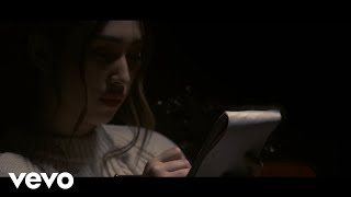 Isabela Vinzon - Lihim