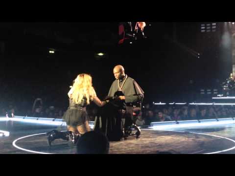 Madonna - Devil Pray - REBEL HEART TOUR - Berlin 11-Nov-2015