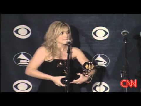 Thumbnail for Kelly Clarkson - CNN Grammy Backstage Press Conference by Kelly Clarkson