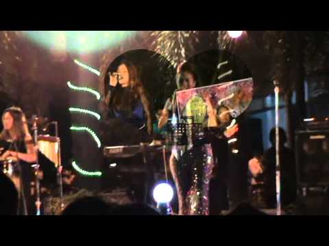 မိုးတိမ္ကဗ်ာ - နီနီခင္ေဇာ္