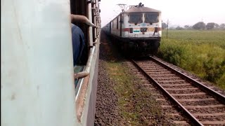 preview picture of video '12724 Telangana Exp meets 12723 Telangana Exp at Majri | RF Waves Hands to Other RF | IndianRailways'