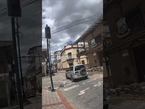 CANTÓN CUALCEO DE LA PROVINCIA DEL AZUAY AL REDEDOR DEL PARQUE CENTRO DE LA CIUDAD 🏙️