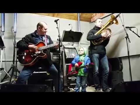 Ansambel Svetlin feat. Ožbej Svetlin - Gorjanska polka (LIVE)