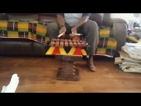 Marimba/madinda (Trough-resonated African-style xylophone) image 4