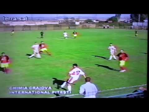 Chimia Craiova - International Pitesti 2-1 , Cupa Romaniei , turul VI , 2003 - 2004 , p1