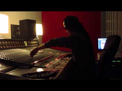 Sammy Gold & Pot Of Gold Soundsystem "Drugs War In Spain / Dubs War In Spain"