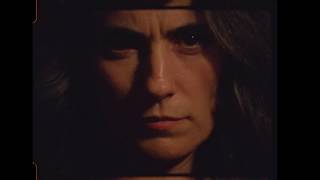 Una Persona Sospechosa Music Video