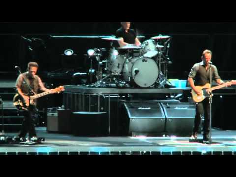 Bruce Springsteen MULTICAM PROMO MILANO We take care of our own San Siro 07/06/2012