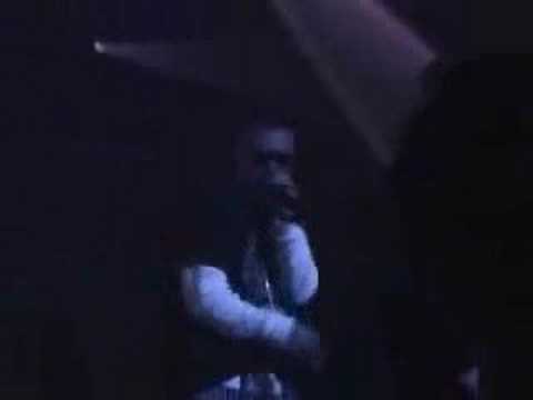 Tommy Knox Feat Mr. Muzz No Parkin