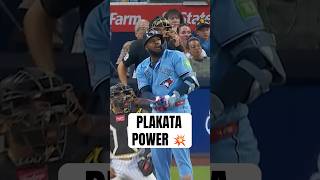 Vladimir Guerrero Jr. launches a 3-run PLAKATA to tie the ballgame ???? #MLB #Toronto #BlueJays