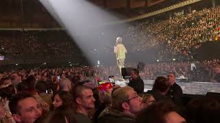 Robbie Williams - Strong [Live @ Unipol Arena 21-01-2023]