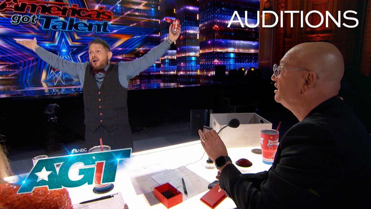 Don’t Look Away! Maxence Vire’s Magic Moves Fast | AGT 2022 thumbnail