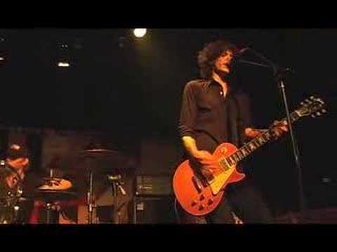 Year Long Disaster - Leda Atomica (Live at Hooligans 06.17.07)