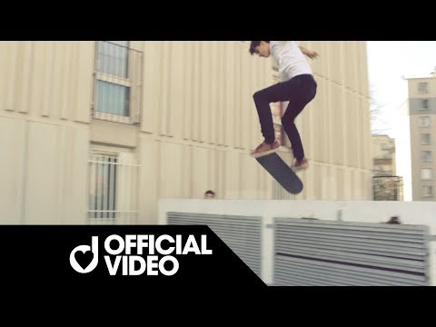 Giorno & Critical Strikez vs. Sun Kidz - Bros (Official Video)