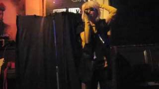 Bootleg Blondie - Atomic (live @ Lip Service @ The Boogaloo!)