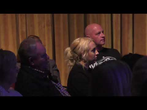 Tom Brown introduces the judges - video by Susan Quinn Sand