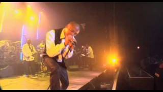 Lupe Fiasco Go Go Gadget Flow (Live in Chicago) HD