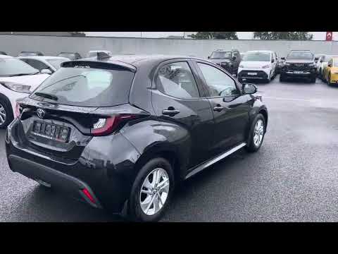Toyota Yaris 1.5 Petrol Luna 5dr - Image 2