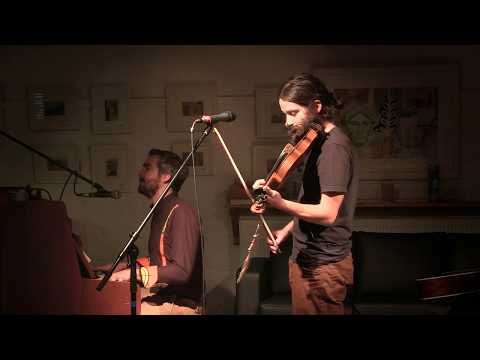 Petr Vořešák - Petr Vořešák & Starej Pařez: Ruka je most (Karel Kryl cover)