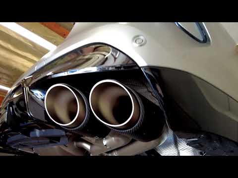 Akrapovic Evolution Line on BMW F96 X6M Competition (Hi-Res)