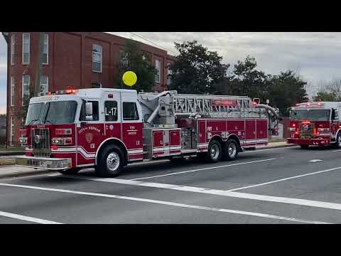 12/17/22 - Durham Fire - Holiday Parade Staging