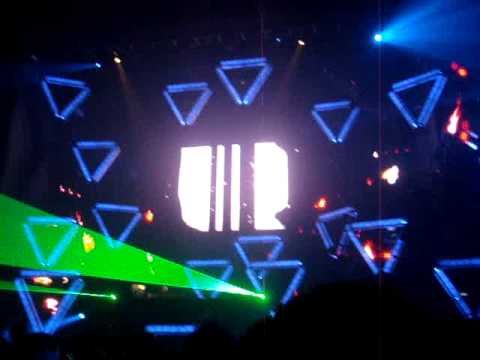 Christian Zechner - November Mourning (C-Systems Vocal Mix)