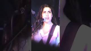 Amy performing 'Best Friends, Right?' Live at the Virgin Megastore, London 2003 🖤