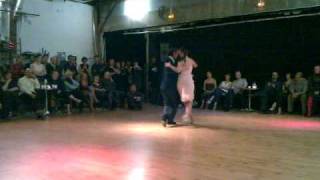 Dante Sanches och Angelica Avalos dans Le Vent se Leve "El Yaguaron"  Rodolfo Biaggi.mov