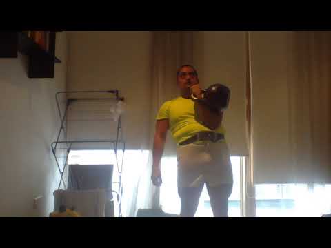 Kettlebell thrusters, 20kg 100 reps, 12 minutes