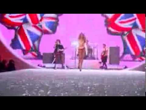Victoria's Secret Show Highlights-Taylor Swift performance-(XFactor 7 ita)-(100 Fashion Blog)