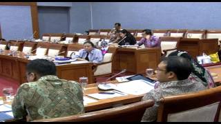 DPR RI - EVALUASI UJIAN NASIONAL BERBASIS KOMPUTER