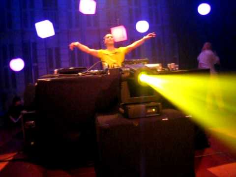 Luminosity Before the Energy 2010 (04-03 03h59) - Fast Distance - Above the Clouds