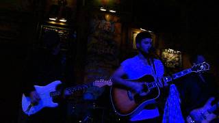 Graffiti6 - Never Look Back