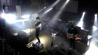 Lurk &amp; Givin&#39; N Takin&#39; (Live) - The Neighbourhood