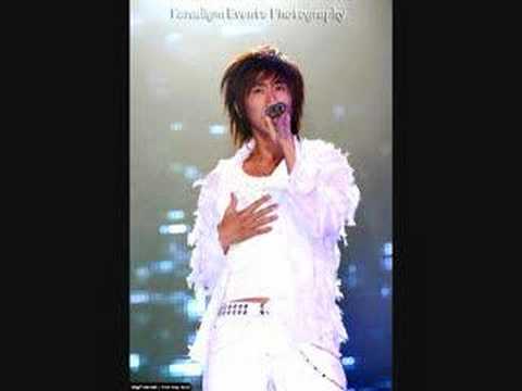 Yunho and Jeon Hye Bin