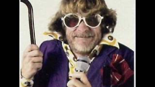 Helge - dance to the music