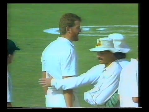 PAKISTAN v AUSTRALIA WORLD CUP ODI SEMI FINAL #1 LAHORE NOVEMBER 4 1987 CRAIG McDERMOTT DAVID BOON