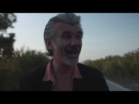 INTERVIEW- SAŠA ANTIĆ