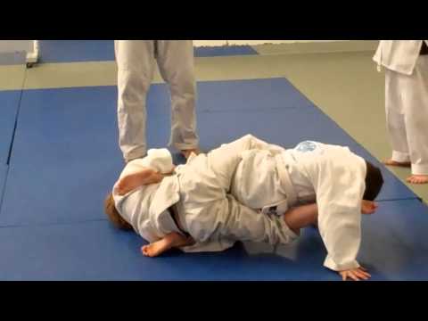 Strongstyle Youth Grappling - 02-09-11 - www.strongstyle.com