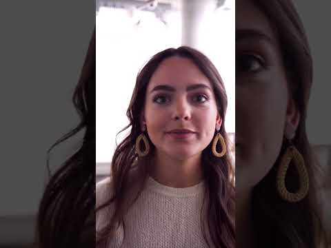 three easy coastal grandmother summer outfit ideas