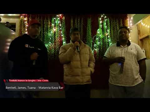 Ueen te aitoa trio:  Beniteti, James & Tuana      Keyboarder:  Tawerio