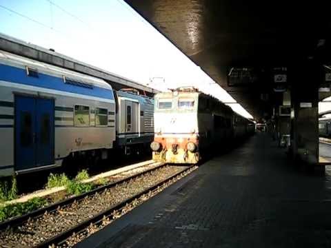 E656.080 in avviamento con IC 703 Roma Tni - Bari Cle