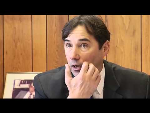 What does de-icing salt do to the environment?