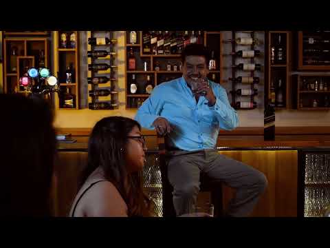 Clever Proaño "El Gallito de Oro" - Los Años Van Pasando (Videoclip Oficial)