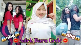 Download lagu Kumpulan tiktok SMA montok goyang hot bikin ngiler #1 (nonna_gsk) mp3