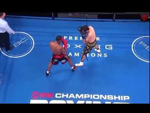 Pelea robada a Claudio Marrero 😔