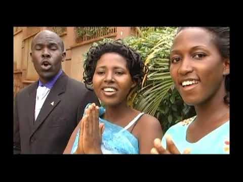 EKISA KYOLINA~ The living voices choir Bwaise SDA  Church