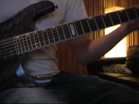 Hans tracking rythmguitar to "No Shame To Sorrow"